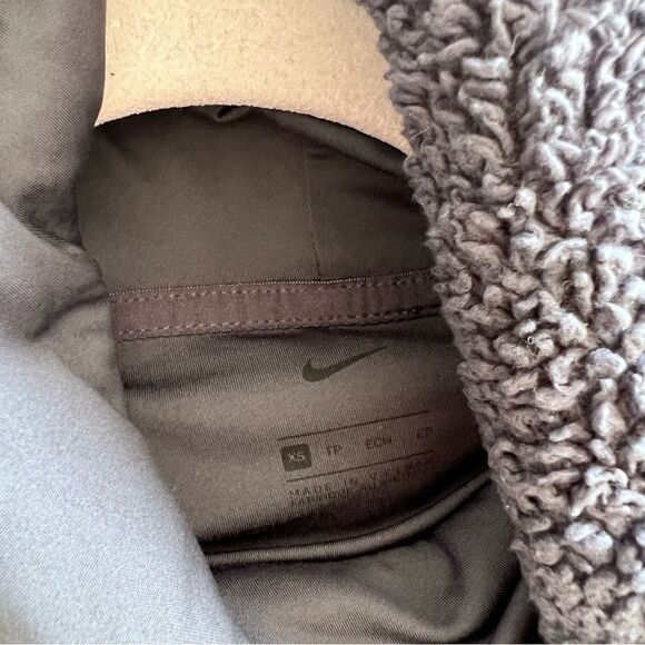 Nike blue Sherpa hoodie pullover women’s size XS - Picture 6 of 6